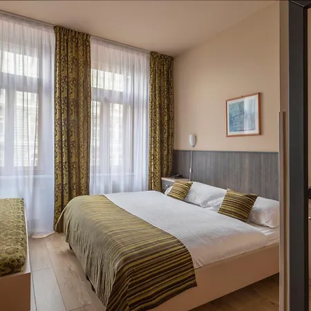 Hotel Superior Prague-2